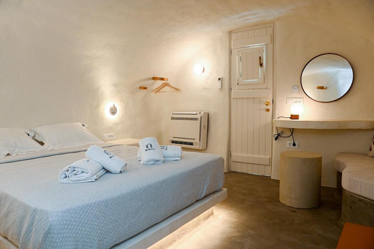 Naos Suites Vóthon Exteriér fotografie
