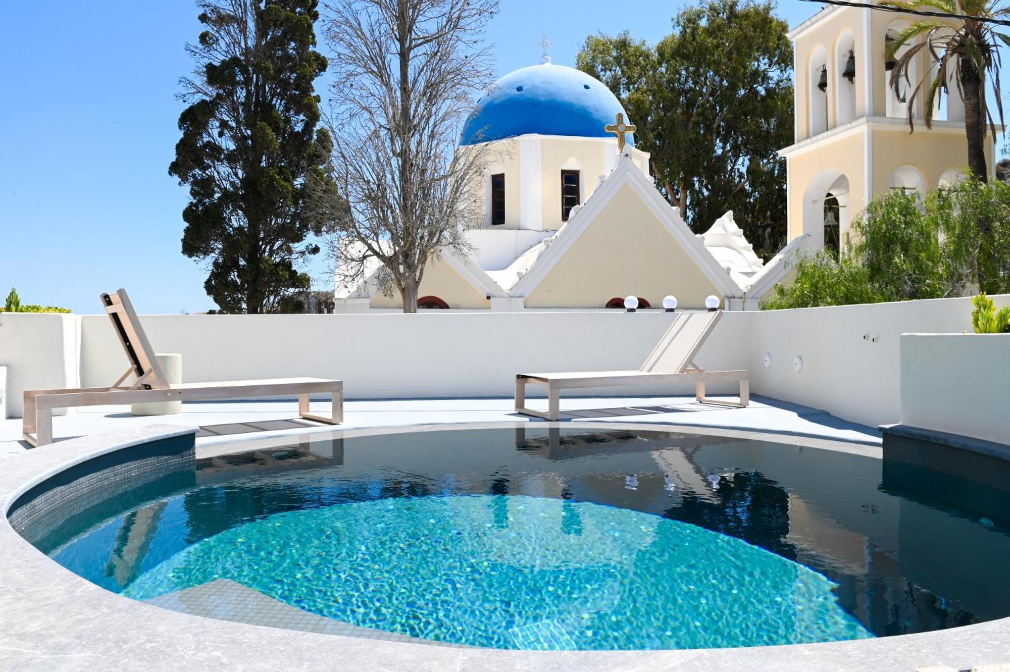 Naos Suites Vóthon Exteriér fotografie